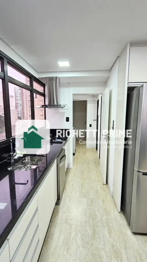 Imagem de Imóvel para venda possui 210 metros quadrados com 3 quartos em Sumaré - São Paulo - SP