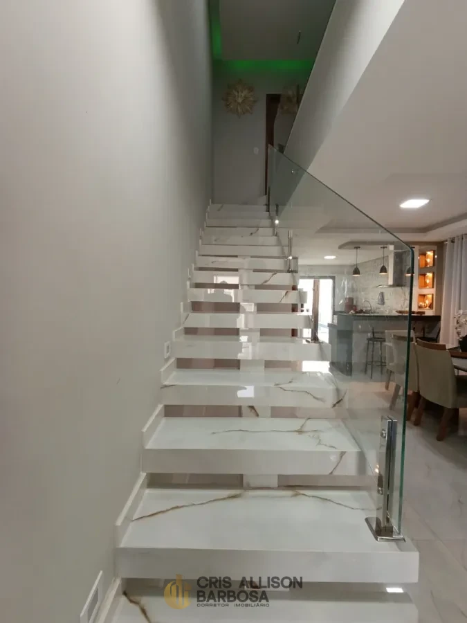 Imagem de Viva o luxo em cada detalhe deste sobrado!