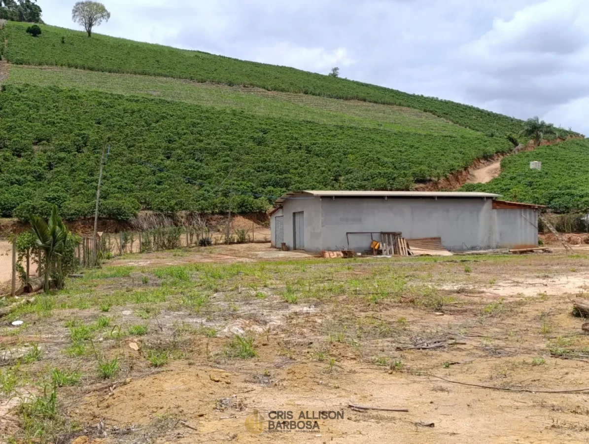 Imagem de Vende-se chácara com ponto comercial no Córregos dos Migueis próximo a Imbé de Minas medindo 2.400 metros quadrados!