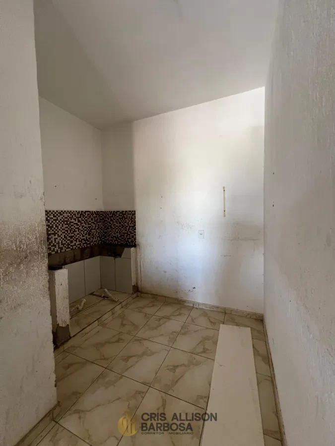 Imagem de Seja para morar, investir ou montar seu novo negócio, essa kitnet no bairro das Flores é a opção!