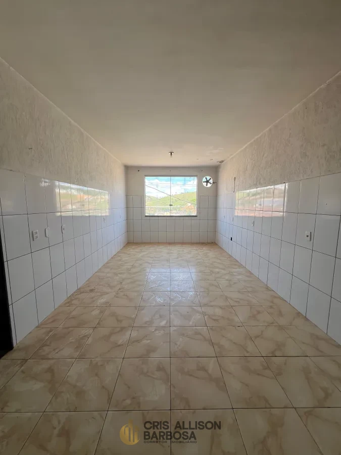 Imagem de Seja para morar, investir ou montar seu novo negócio, essa kitnet no bairro das Flores é a opção!
