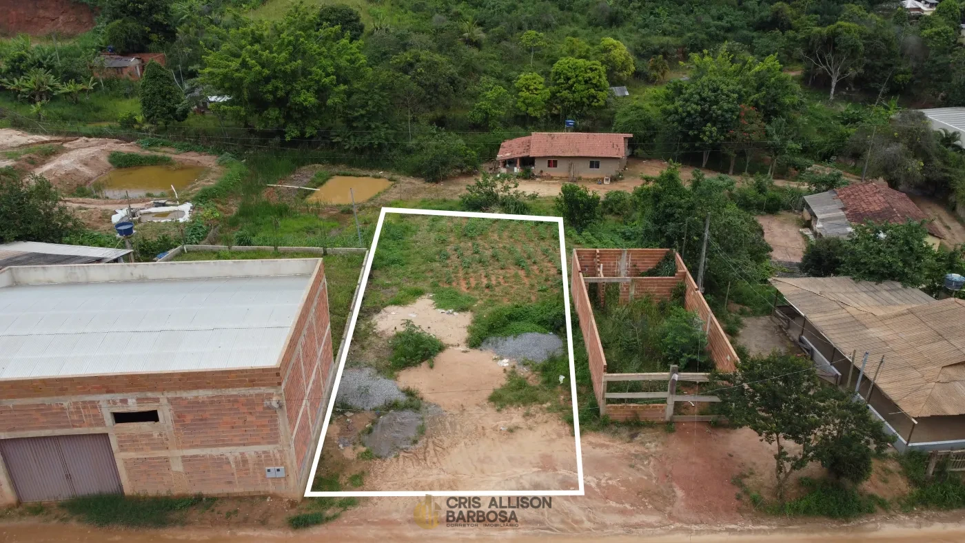 Imagem de Chácara a venda - Terreno Amplo e Ideal para Seus Projetos!