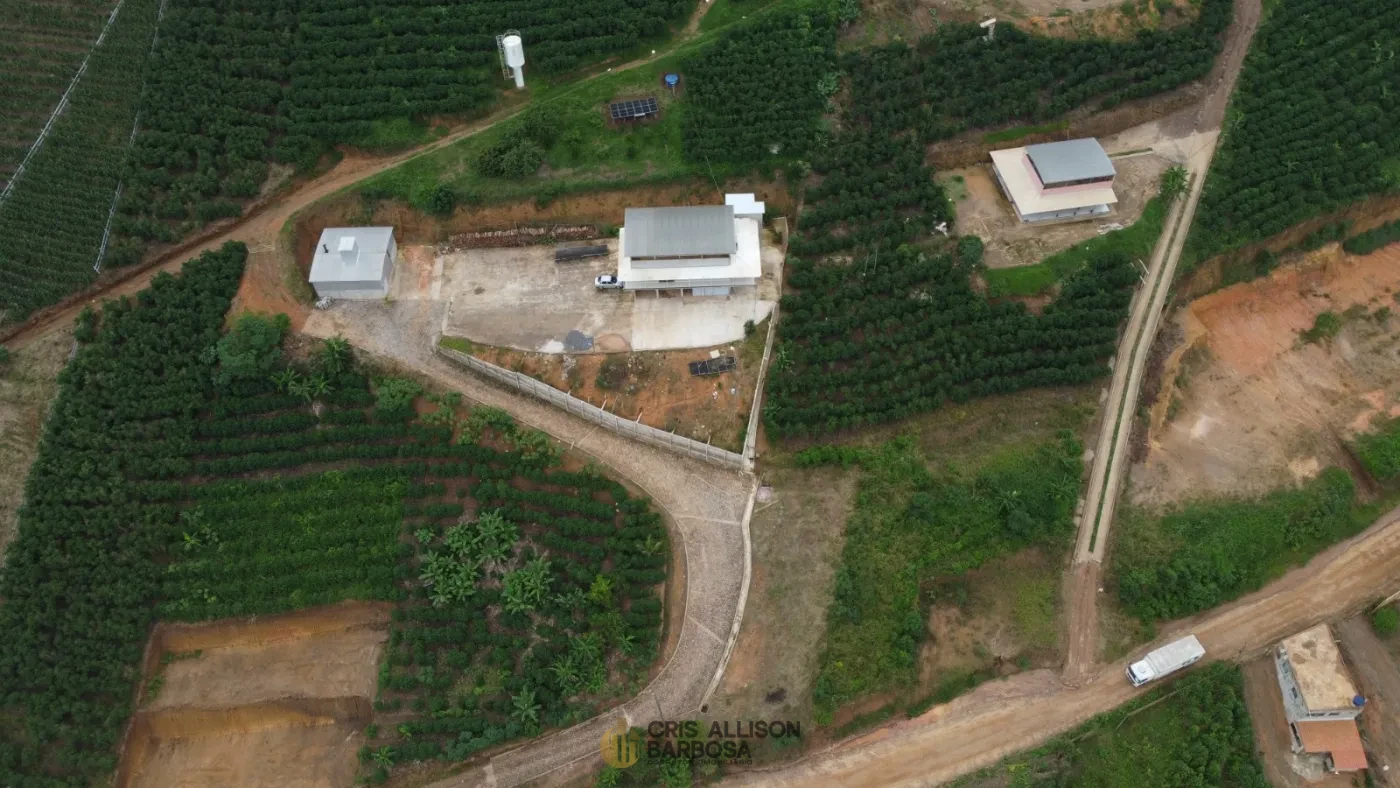 Imagem de Chácara a venda - Terreno com Platô Pronto para Construir!