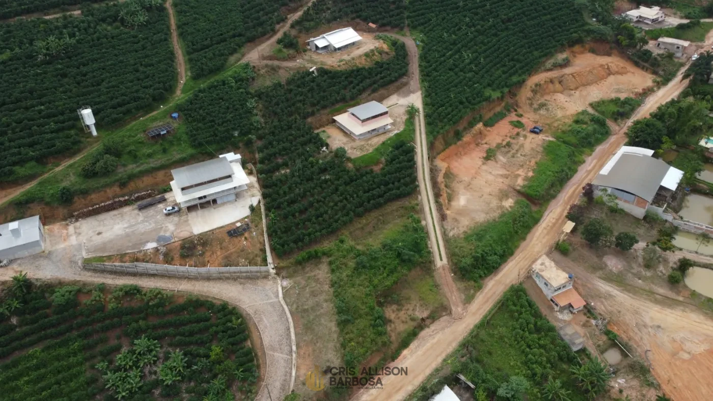 Imagem de Chácara a venda - Terreno com Platô Pronto para Construir!