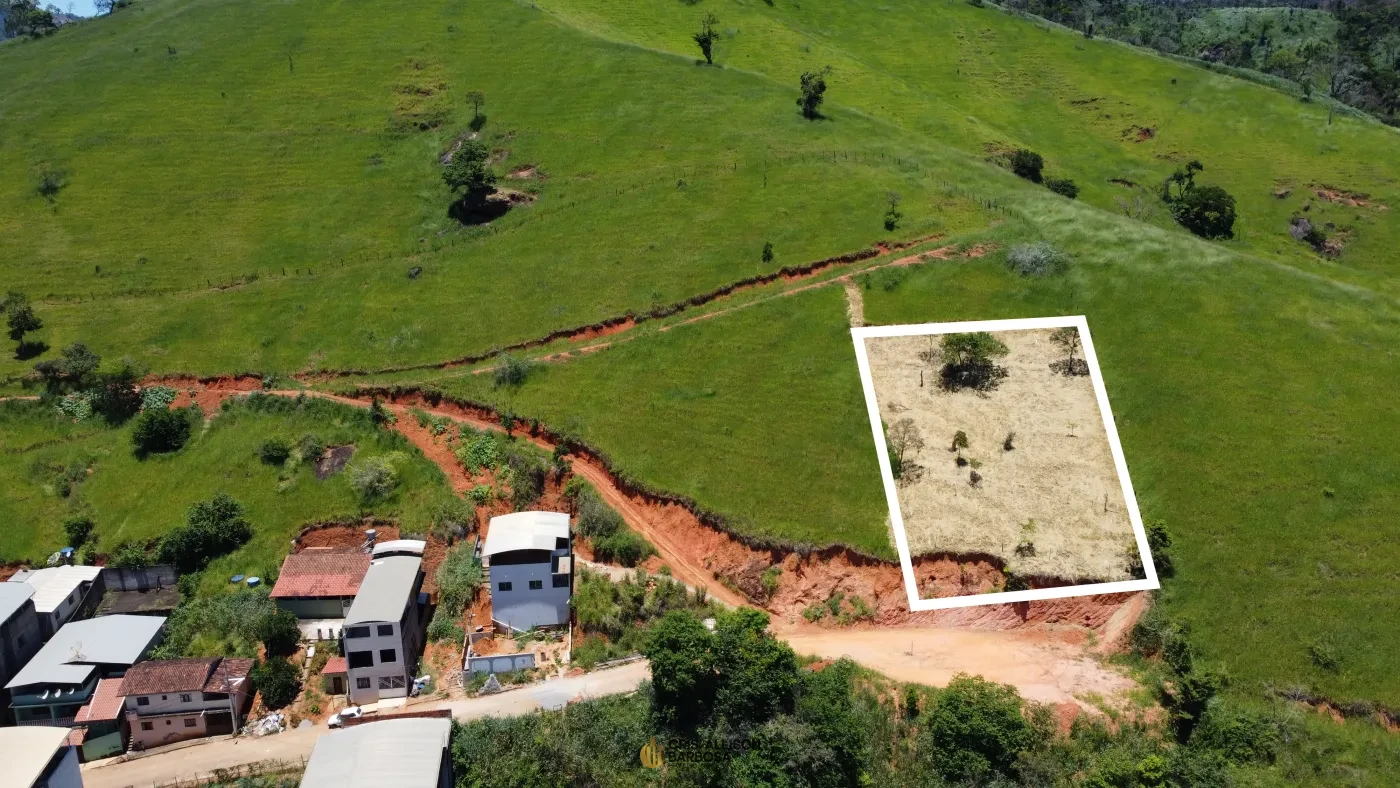 Imagem de Terreno de 900m² no Bairro São Lucas em Inhapim – Ideal para Sua Chácara ou Casa dos Sonhos!