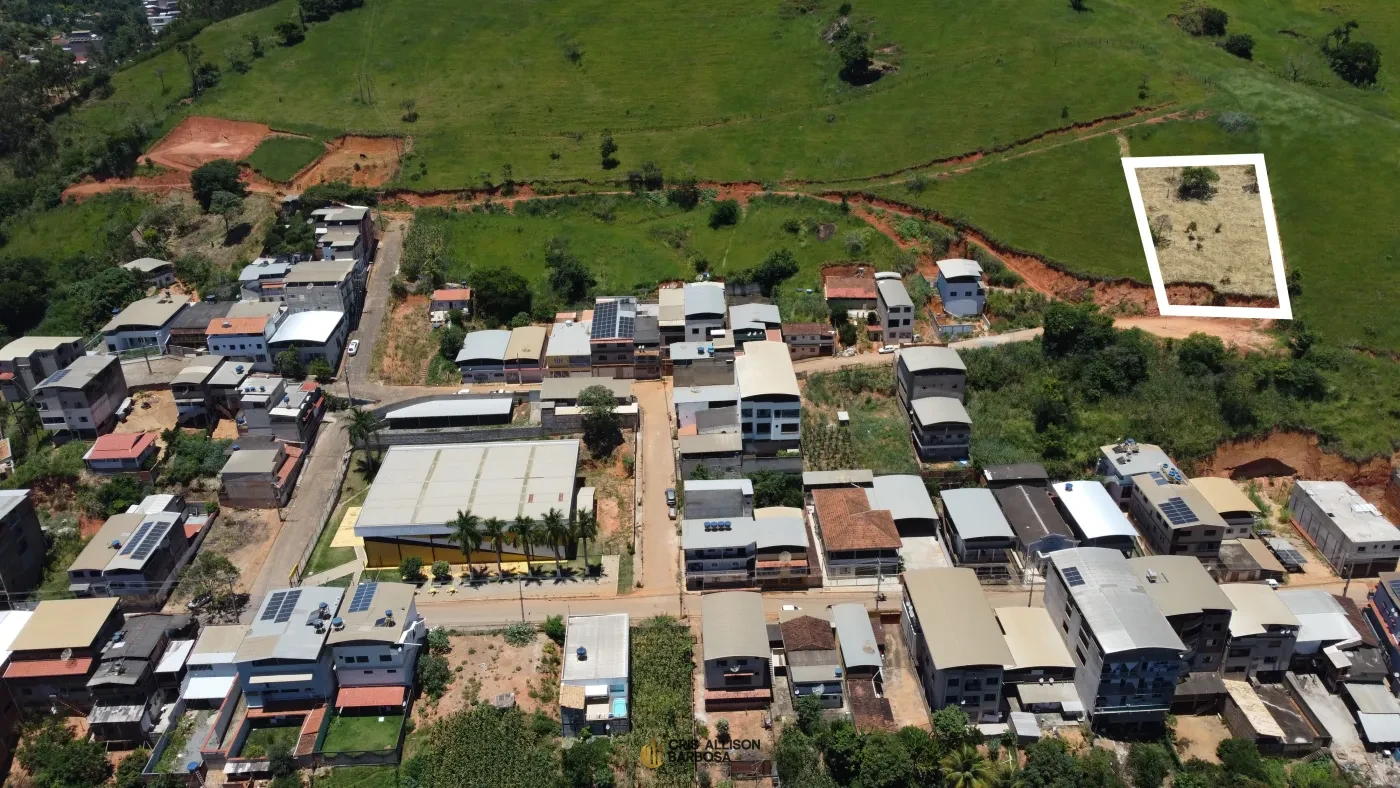 Imagem de Terreno de 900m² no Bairro São Lucas em Inhapim – Ideal para Sua Chácara ou Casa dos Sonhos!