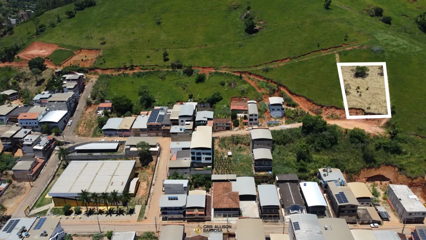 Imagem de Terreno de 900m² no Bairro São Lucas em Inhapim – Ideal para Sua Chácara ou Casa dos Sonhos!