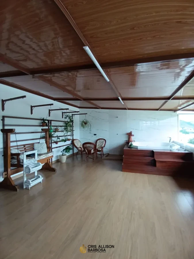 Imagem de Para morar ou investir; uma casa sofisticada, de luxo e de valor