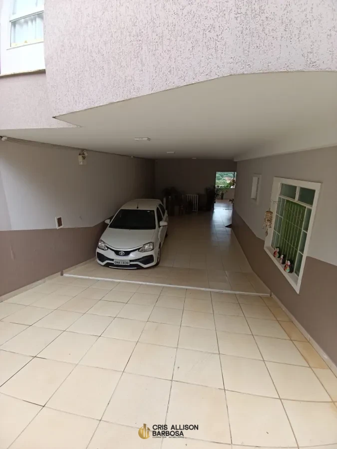Imagem de Para morar ou investir; uma casa sofisticada, de luxo e de valor