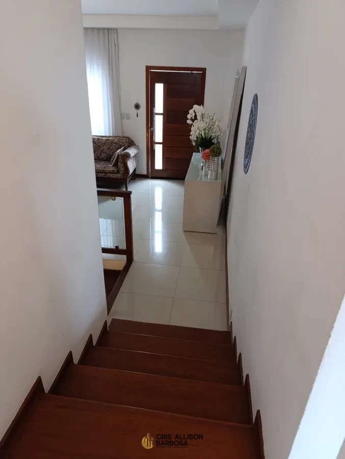 Imagem de Para morar ou investir; uma casa sofisticada, de luxo e de valor