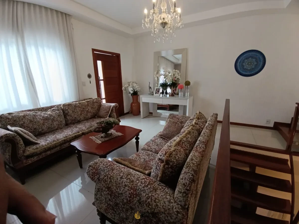Imagem de Para morar ou investir; uma casa sofisticada, de luxo e de valor