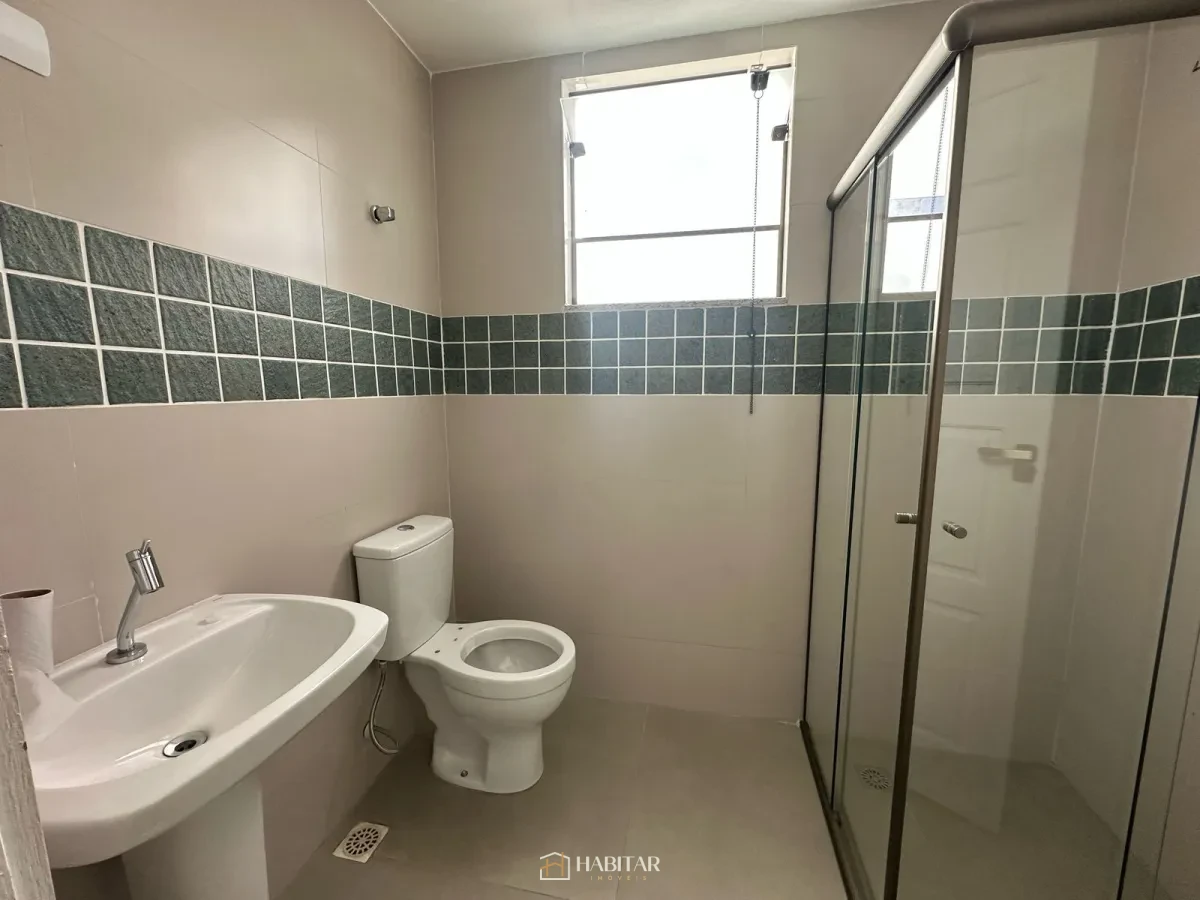 Imagem de Casa Comercial em Centro