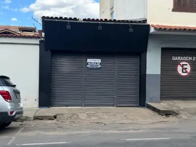 Imagem de Cômodo Comercial em Matozinhos