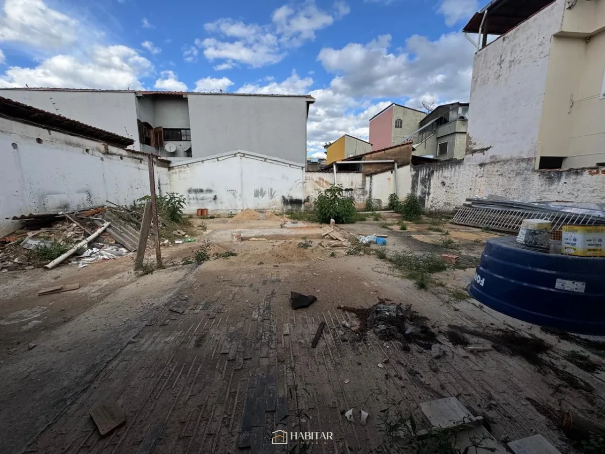 Imagem de Cômodo Comercial em Matozinhos