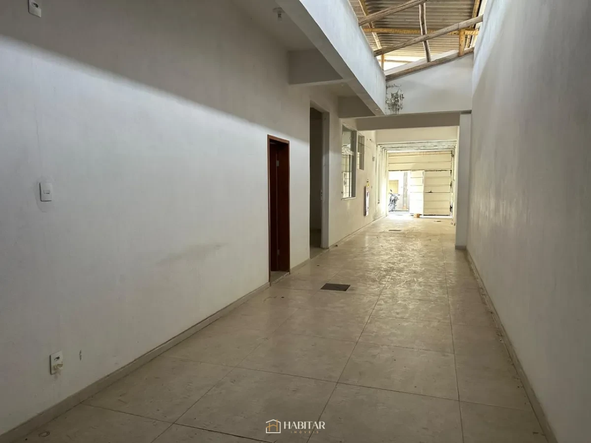Imagem de Cômodo Comercial em Matozinhos