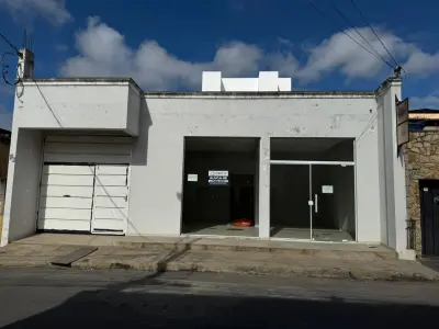 Imagem de Cômodo Comercial em Matozinhos