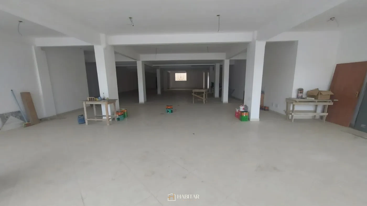 Imagem de Cômodo Comercial em Colônia do Marçal