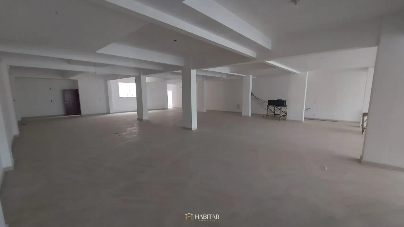 Imagem de Cômodo Comercial em Colônia do Marçal