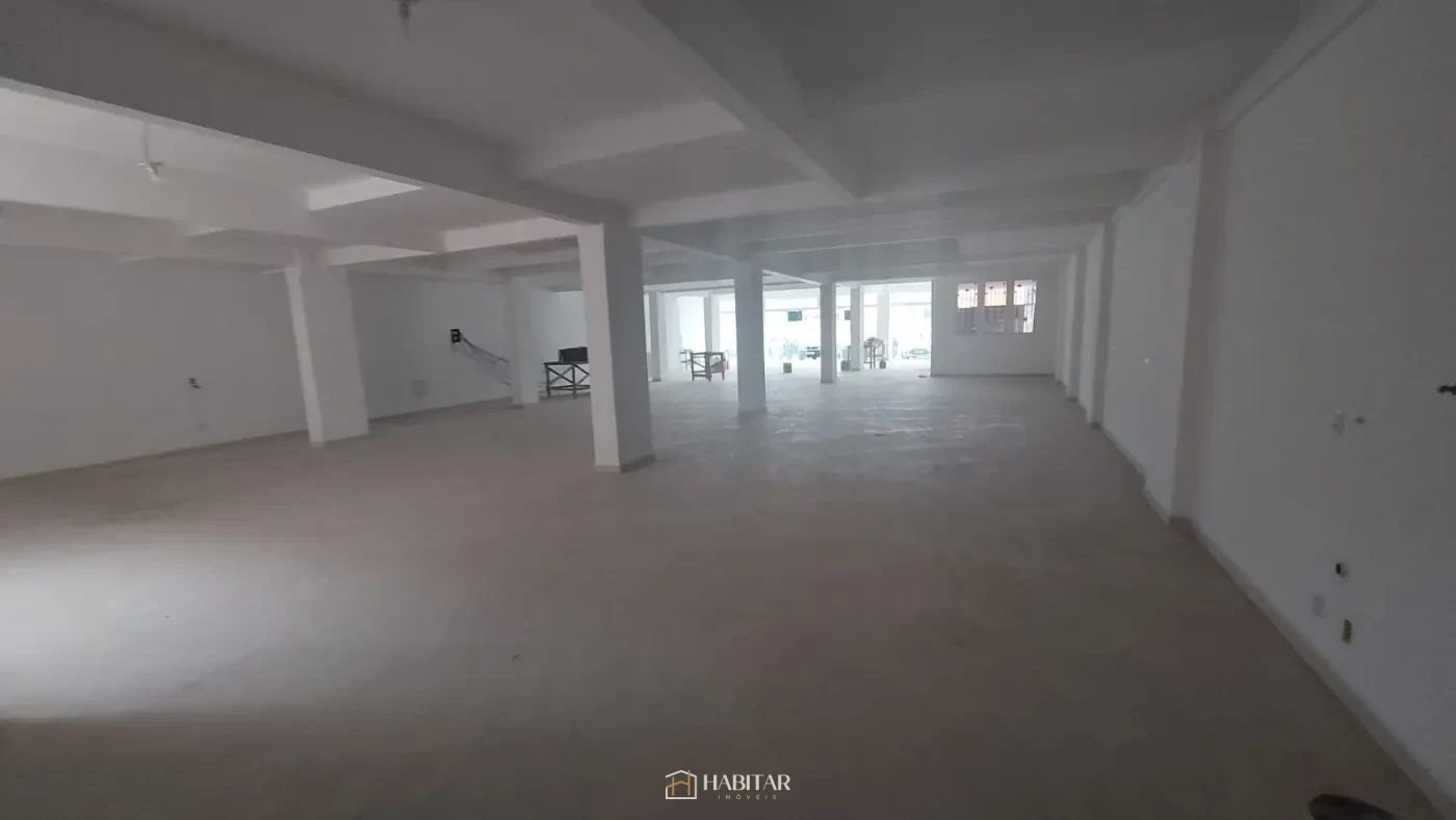 Imagem de Cômodo Comercial em Colônia do Marçal