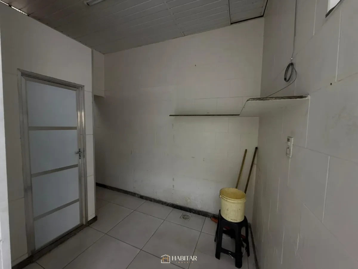 Imagem de Cômodo Comercial em Fábricas