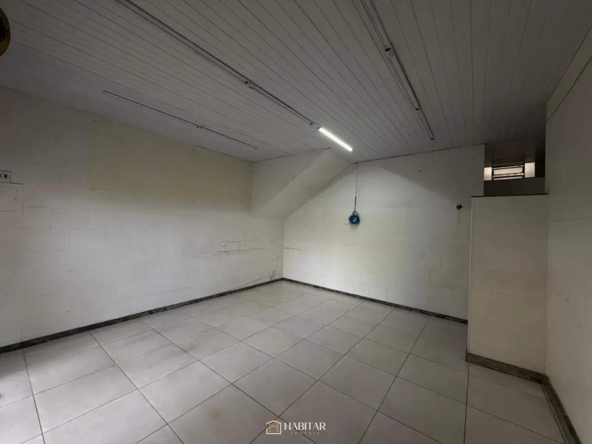 Imagem de Cômodo Comercial em Fábricas