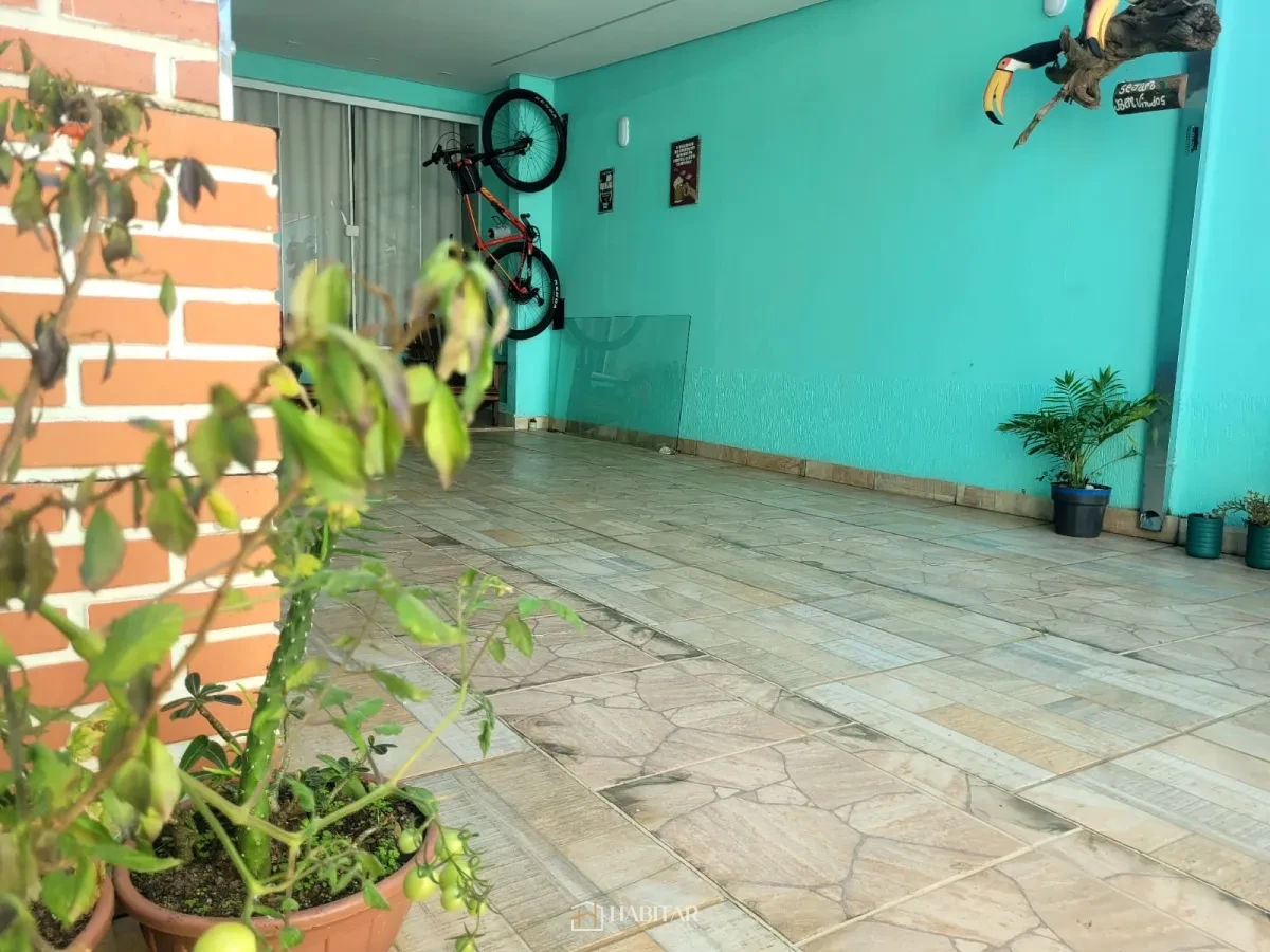 Imagem de Casa em Colônia do Marçal