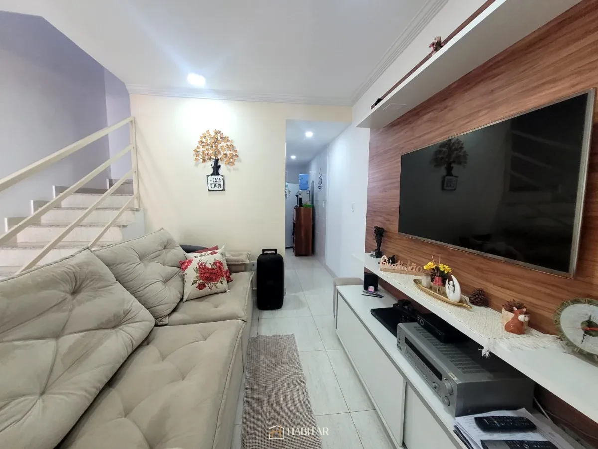 Imagem de Casa em Colônia do Marçal