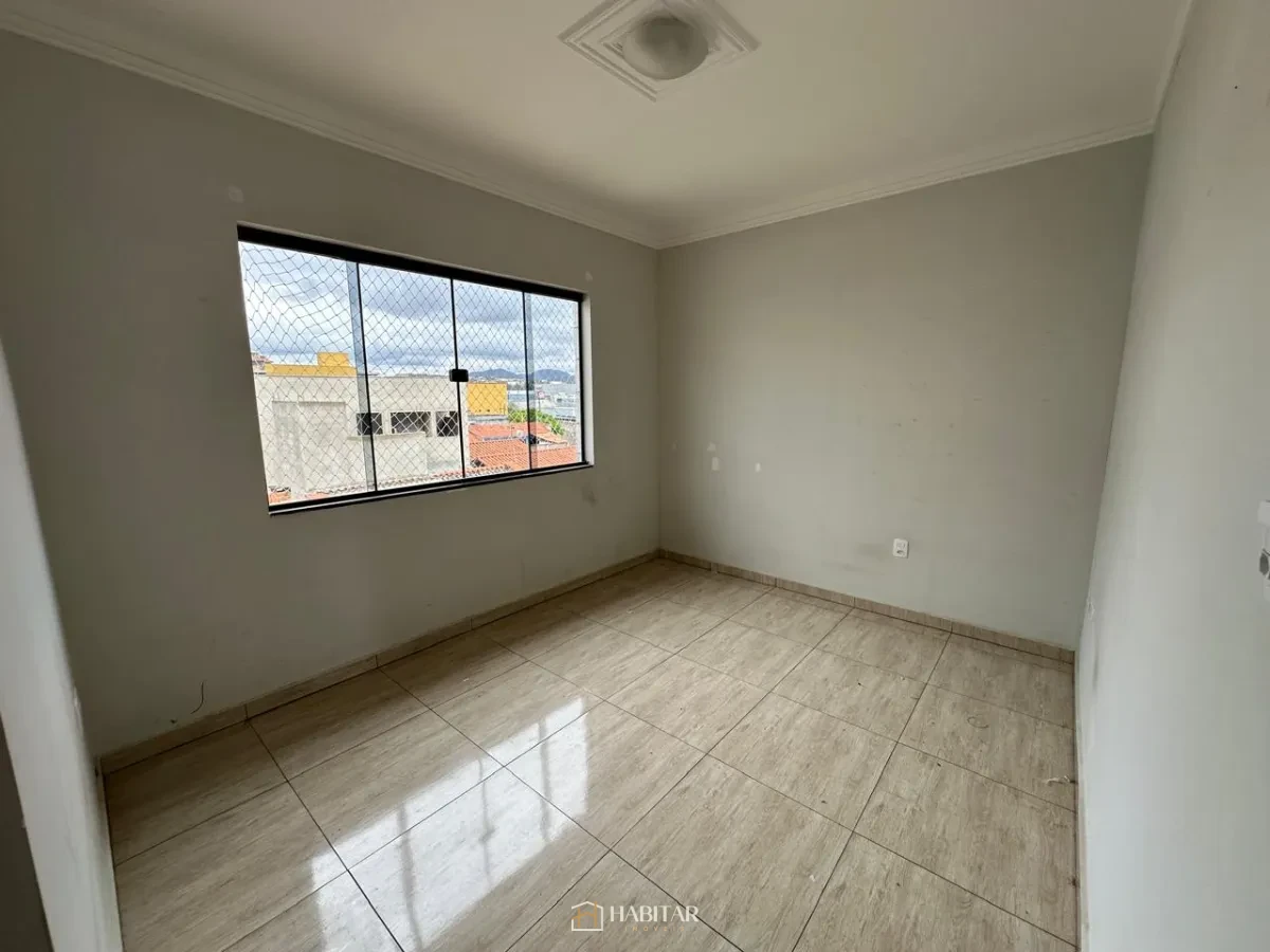 Imagem de Apartamento em Colônia do Marçal