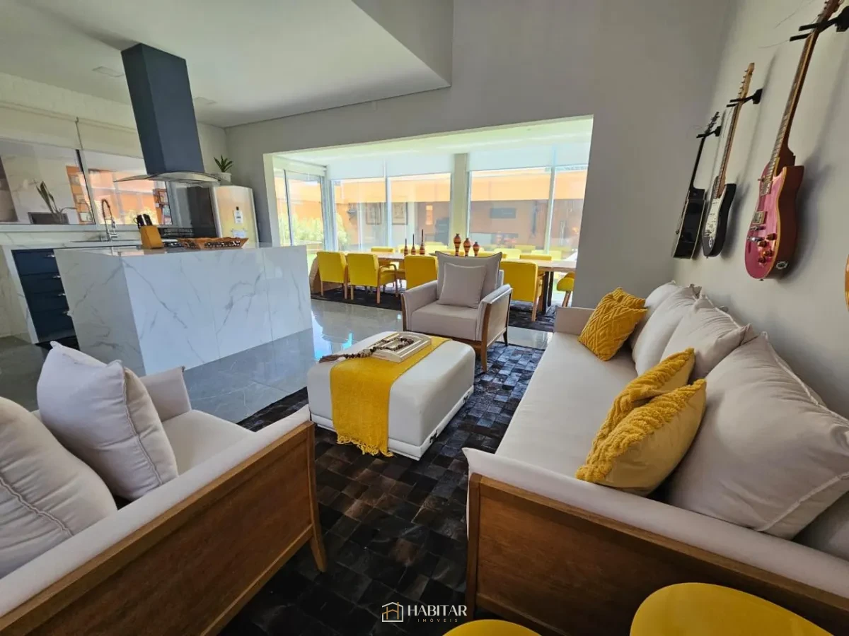 Imagem de Casa em Colônia do Marçal