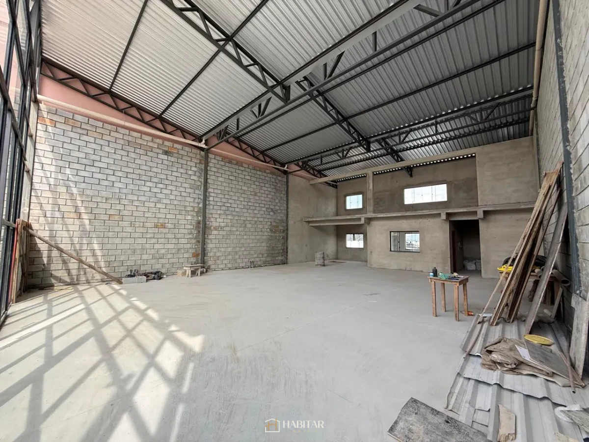 Imagem de Galpão em Colônia do Marçal