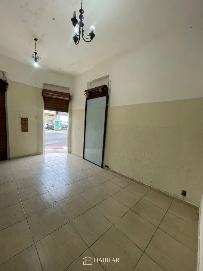 Imagem de Cômodo Comercial em Centro
