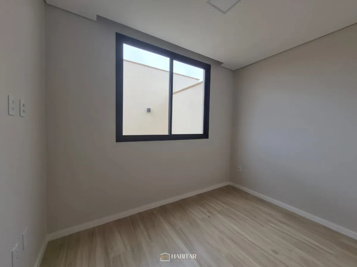 Imagem de Casa em Colônia do Marçal