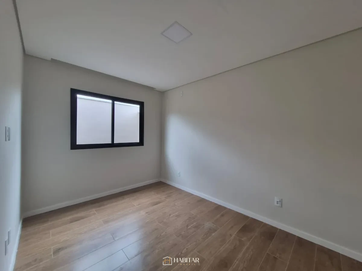 Imagem de Casa em Colônia do Marçal