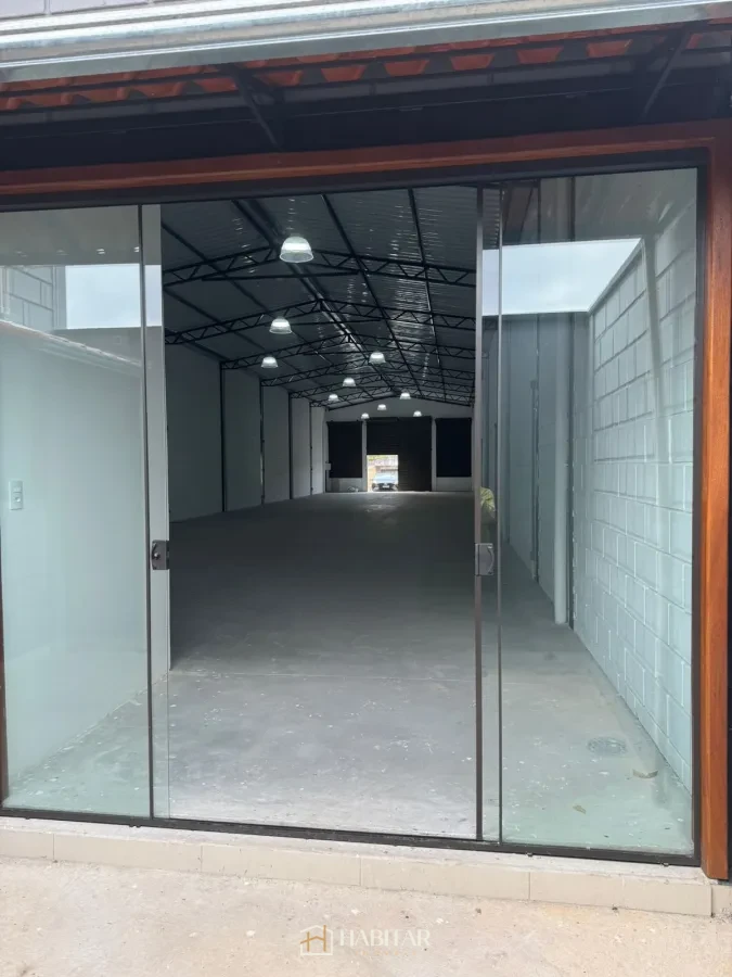 Imagem de Galpão em Colônia do Marçal