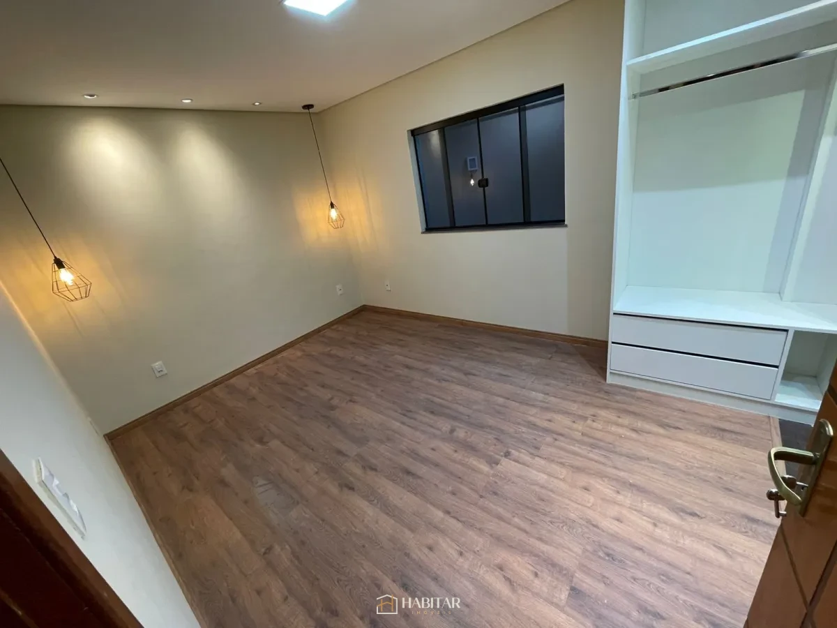 Imagem de Casa em Colônia do Marçal