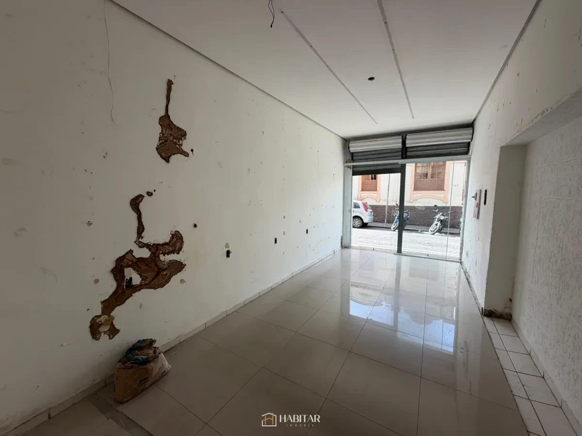 Cômodo Comercial em Centro - Centro, São João Del Rei [3649]