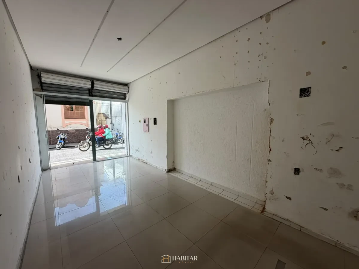 Cômodo Comercial em Centro - Centro, São João Del Rei [3649]