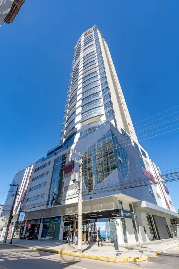 Imagem de Apartamento à venda no bairro Meia Praia em Itapema/SC