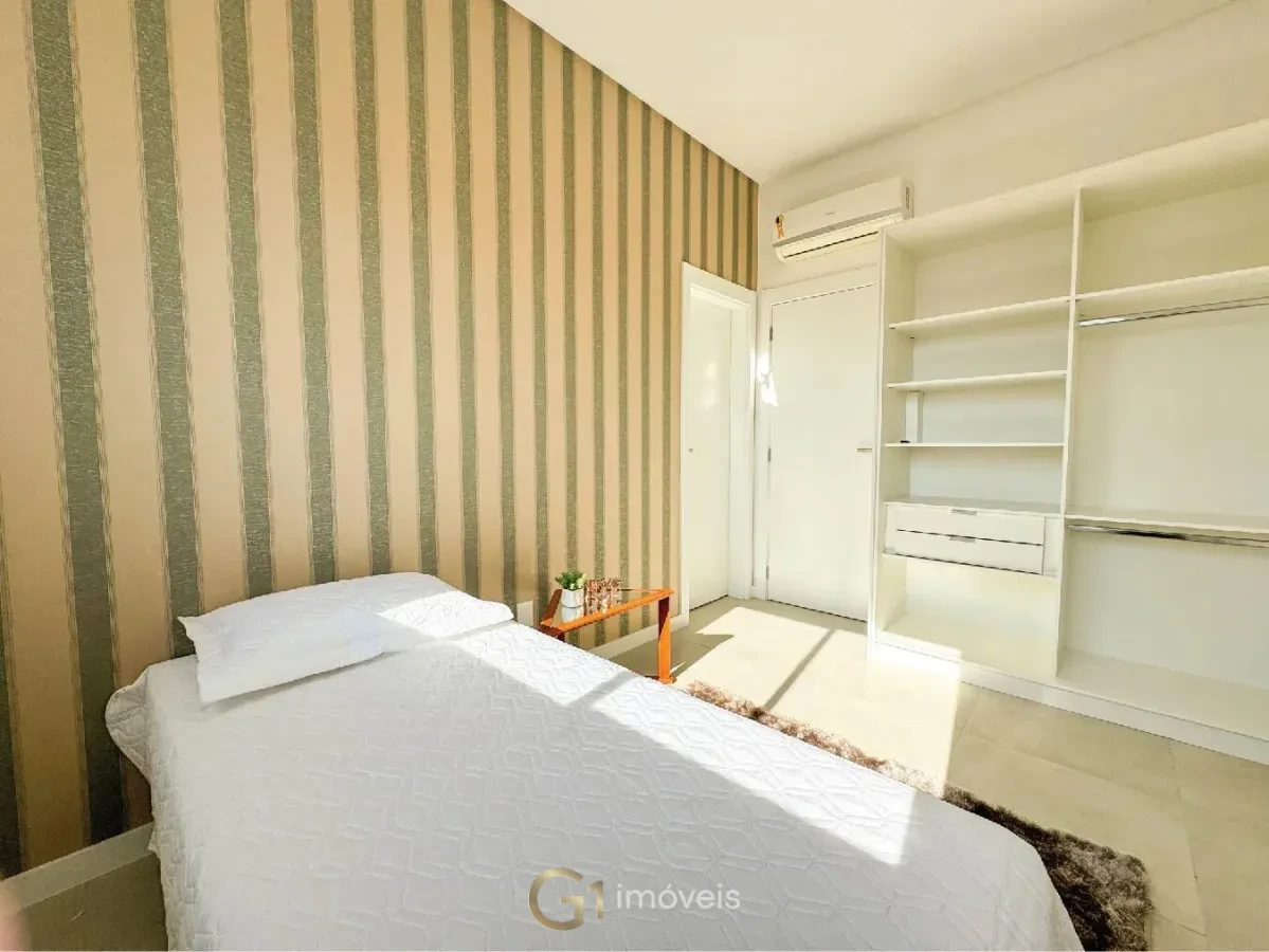 Imagem de Apartamento à venda no bairro Meia Praia em Itapema/SC