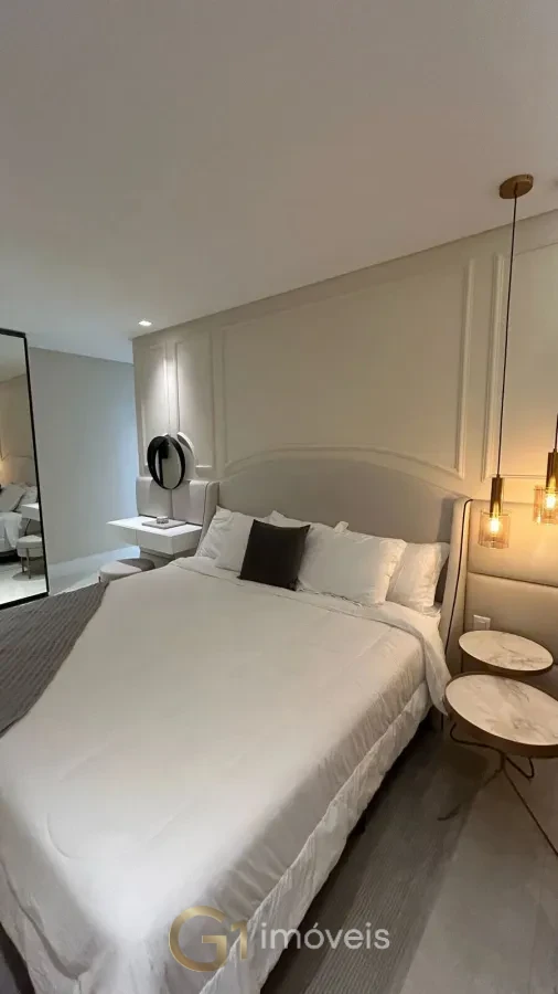 Imagem de Apartamento à venda no bairro Meia Praia em Itapema/SC