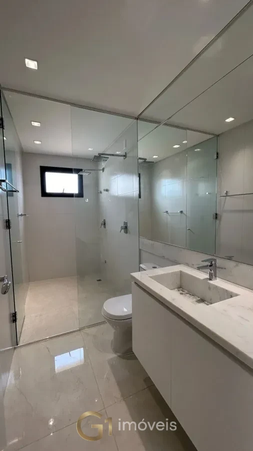 Imagem de Apartamento à venda no bairro Meia Praia em Itapema/SC