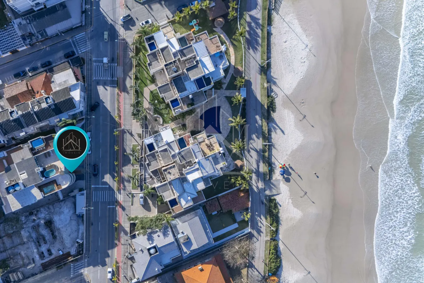 Imagem de Apartamento 3 Dormitórios a 50m da praia de Bombas em Bombinhas - SC.