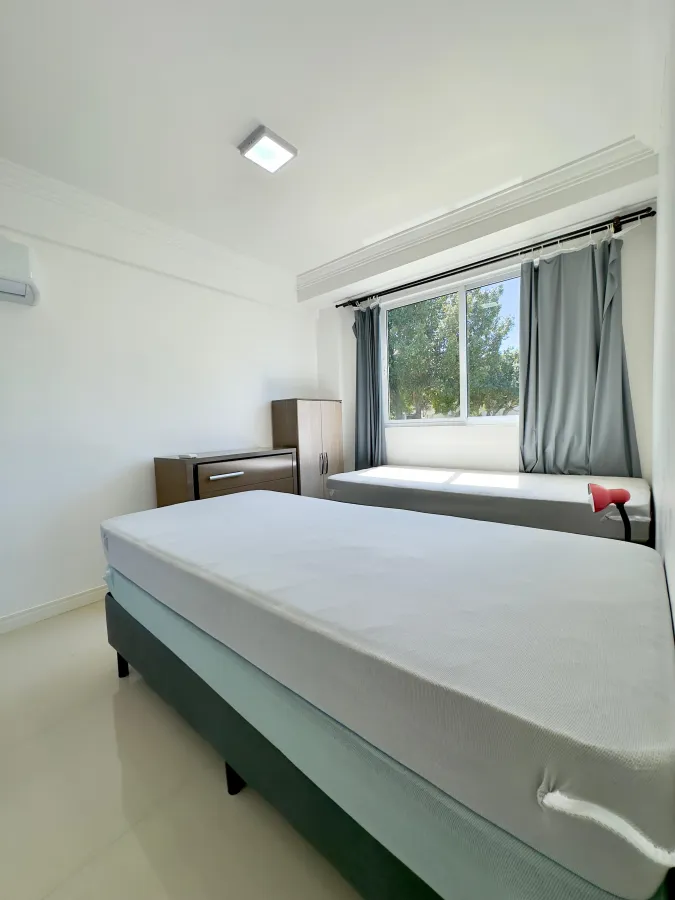 Imagem de Lindo apartamento a 400m da praia de Bombas em Bombinhas - SC.