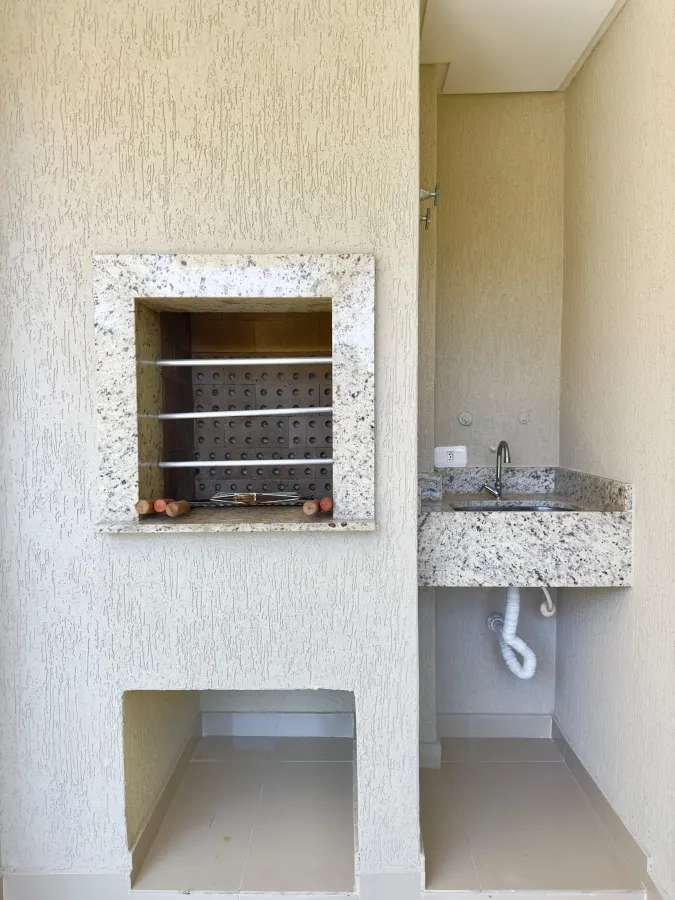 Imagem de Lindo apartamento a 400m da praia de Bombas em Bombinhas - SC.