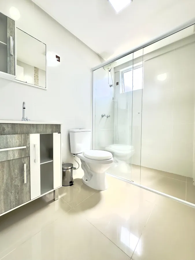 Imagem de Lindo apartamento a 400m da praia de Bombas em Bombinhas - SC.