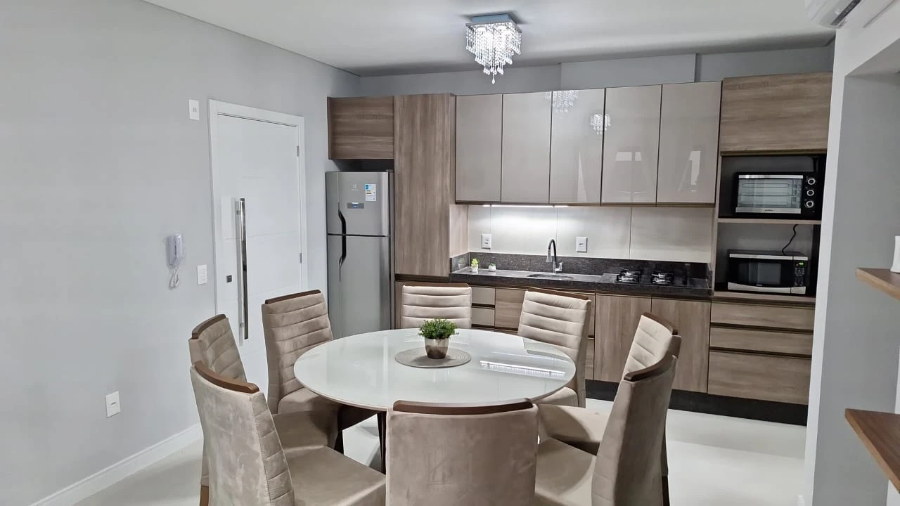 Imagem de Excelente apartamento a 70m da praia de Bombas.