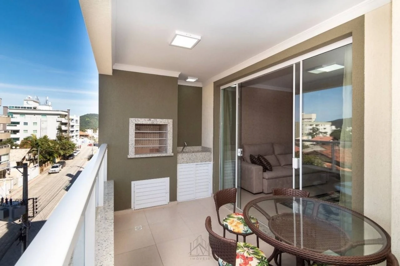 Imagem de Lindo apartamento a 400m da praia de Bombas em Bombinhas - SC.