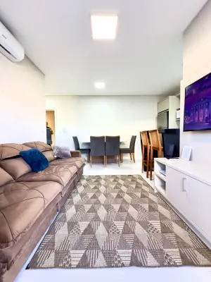 Imagem de Lindo apartamento no centro de Bombinhas.