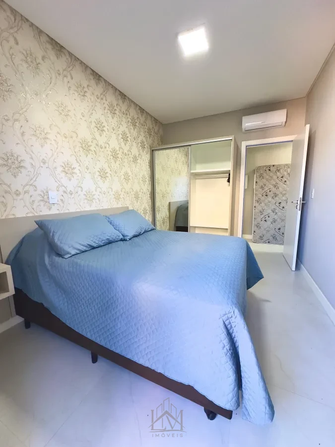 Imagem de Lindo apartamento no centro de Bombinhas.