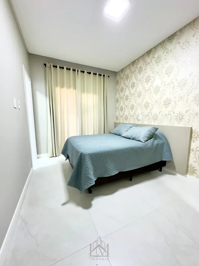 Imagem de Lindo apartamento no centro de Bombinhas.